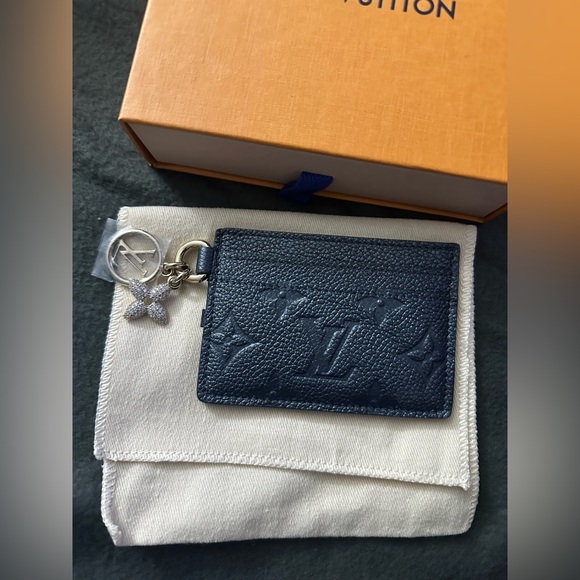 Sold Louis Vuitton metallic blue Card Holder - Picture 1 of 6
